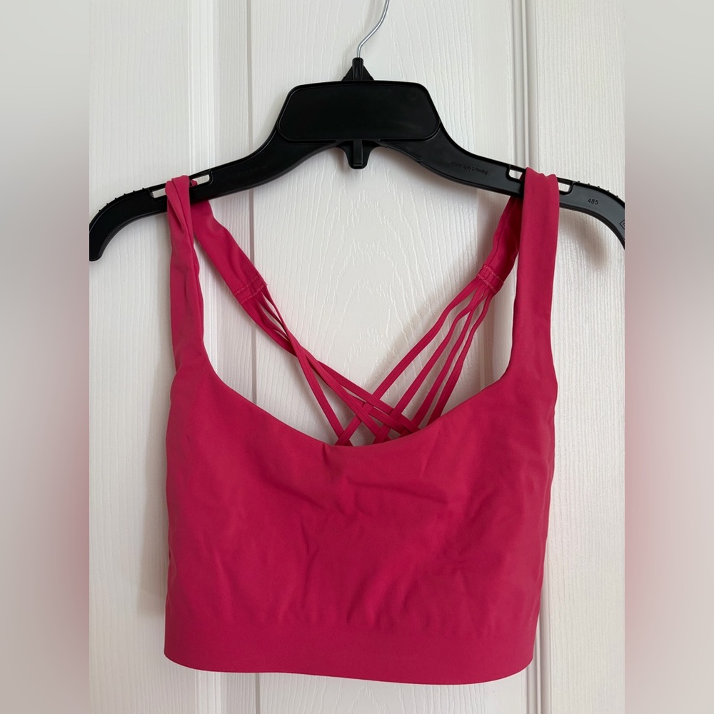 Lululemon flexy flex strappt bra in  a size small medium